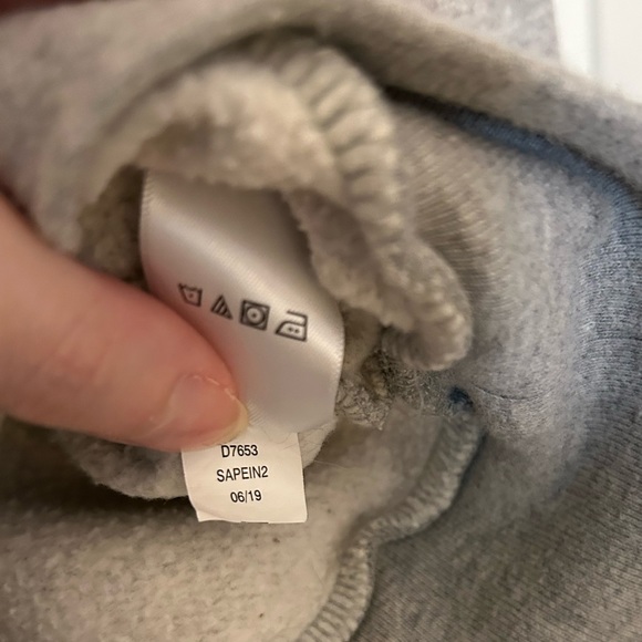Aero | NWOT Cropped Drawstring Hoodie - Picture 13 of 13